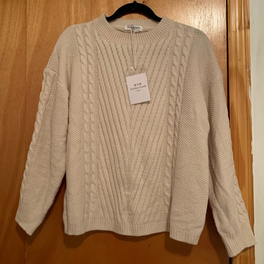 Oversized Cable Knit Sweater